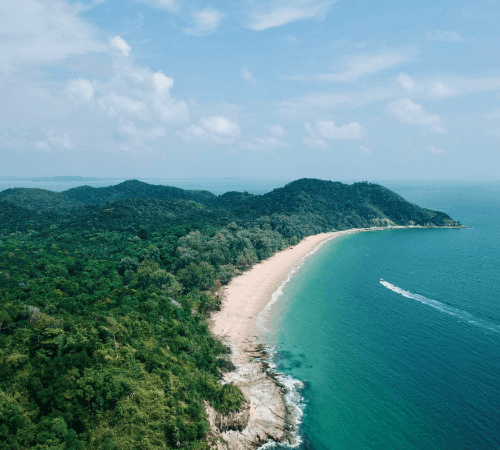 Tropical Malaysia Getaway – Langkawi Island Escape